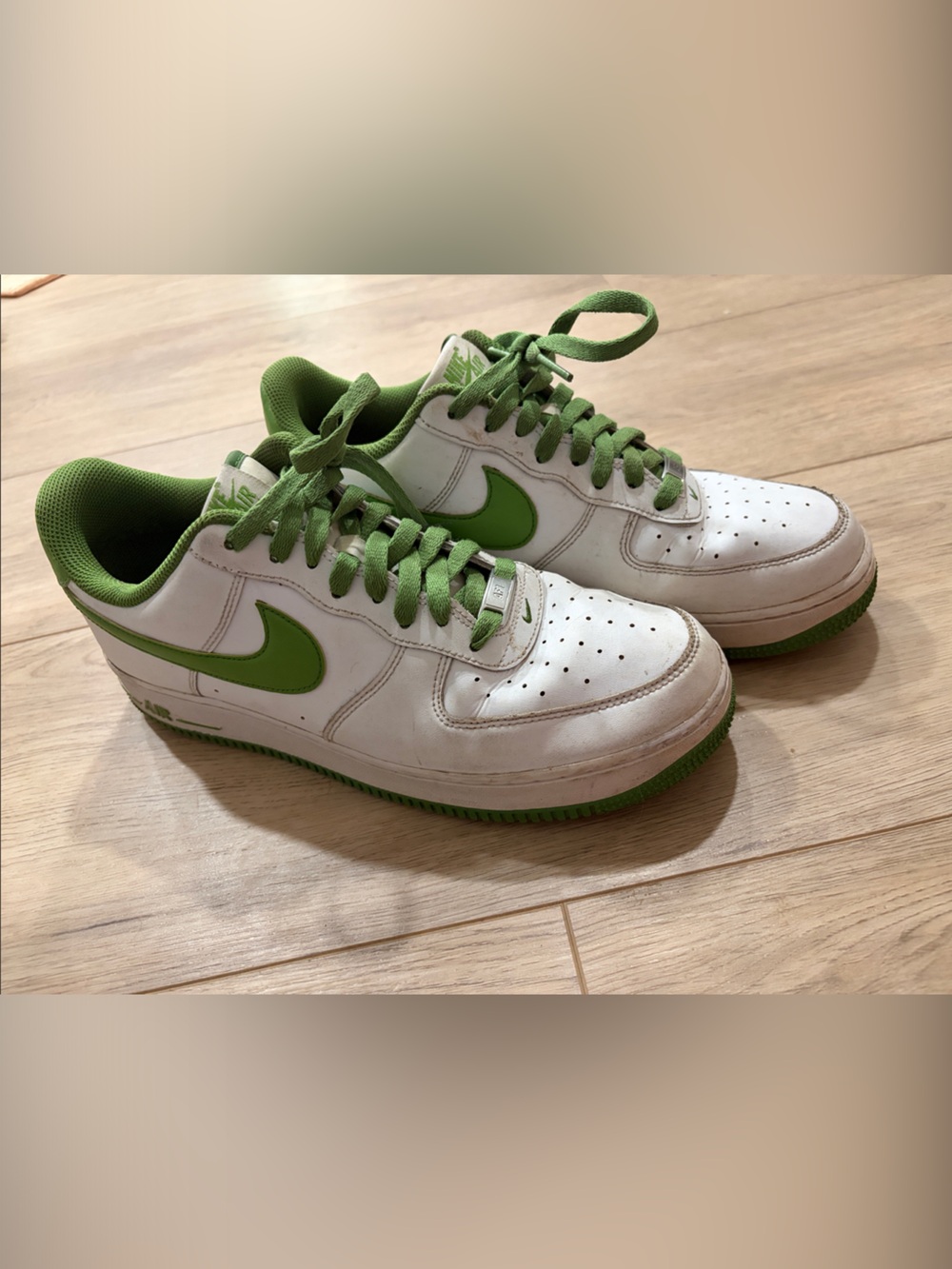 White and Green Men's Low-Top Nike Athletic Sneakers